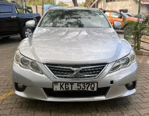 Toyota Mark X 2011 Beige