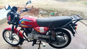Bajaj Boxer 125 2025 Red