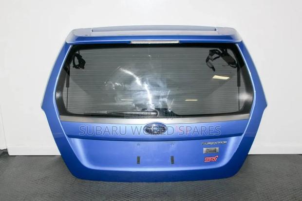 Subaru Sg9 Boot Door - thumbnail 2