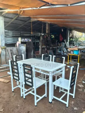 6 Sitter Dining Table