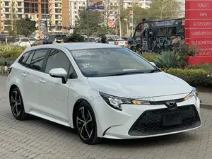 Toyota Corolla 2019 White