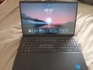 Laptop Dell Vostro 15 3520 32GB Intel Core i7 SSD 512GB