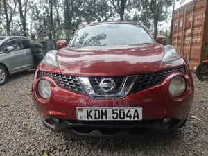 Nissan Juke 2017 Red