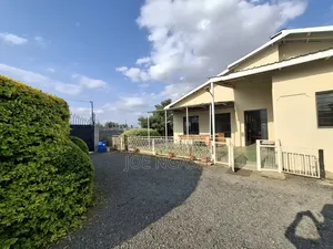 4bdrm Bungalow in Kalimoni for sale