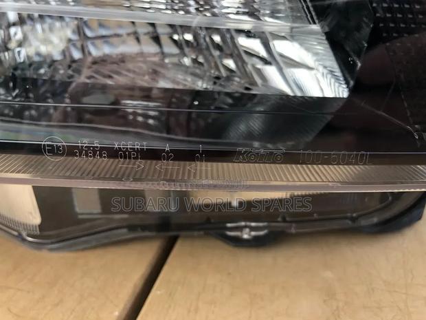 Subaru Sk9 Headlight - thumbnail 2