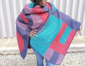 *Women's Geometric Wrap Shawl/Poncho*