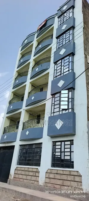 2bdrm Block of Flats in Bypass Bypass, Kamakis for sale
