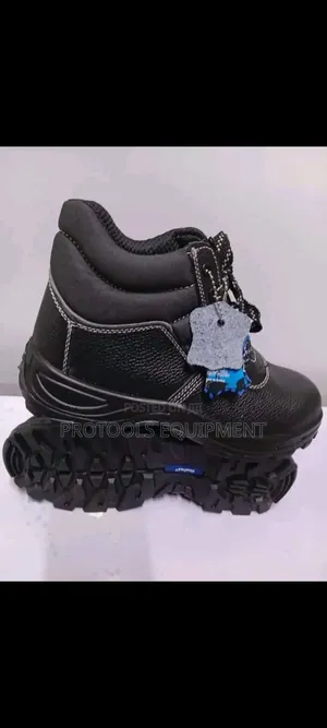 Vaultex Safety Boots