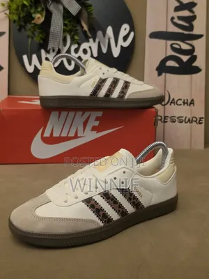 Adidas Samba