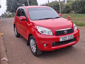 Toyota Rush 2012 Red