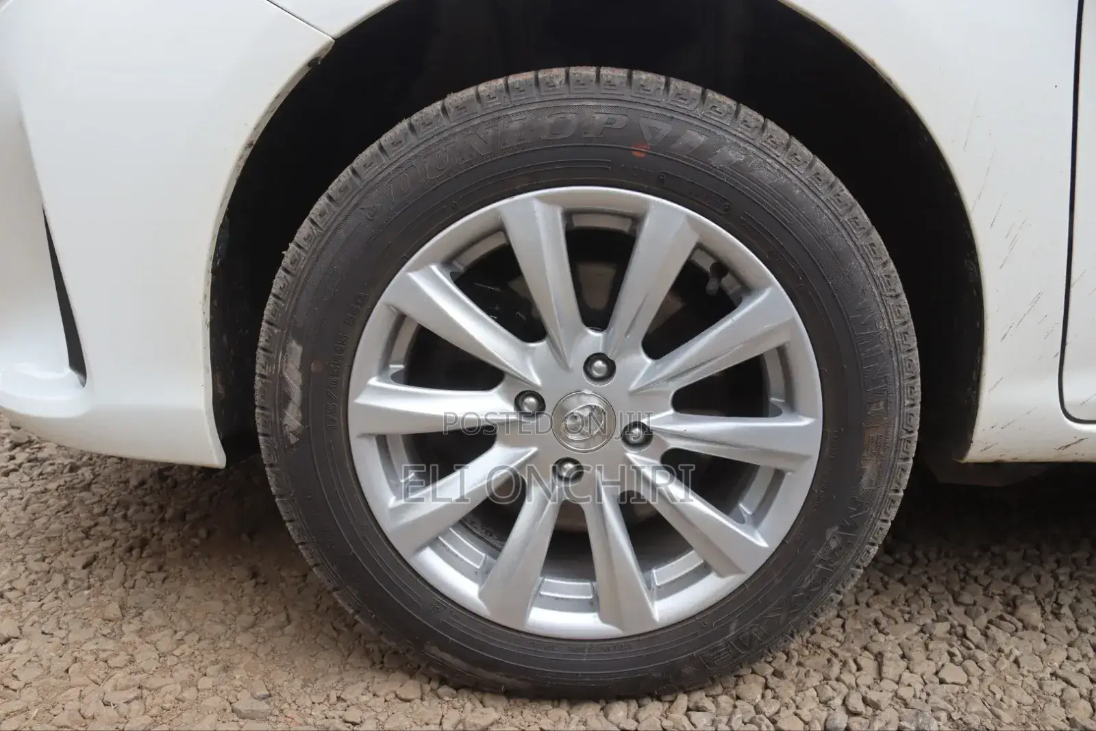 Toyota Corolla Fielder 2019 White