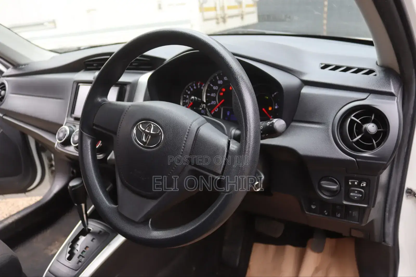 Toyota Corolla Fielder 2019 White