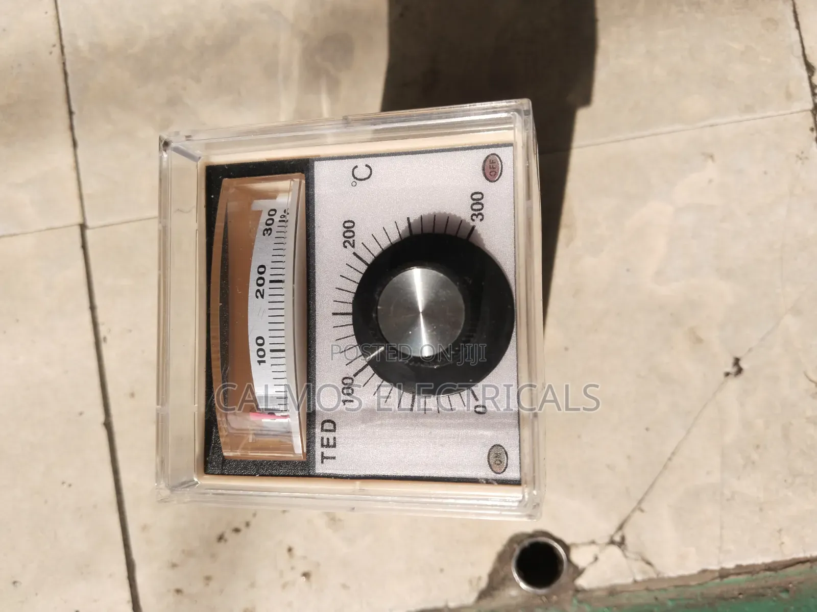 Temperature Controller 0 to 300°