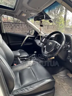 Toyota RAV4 2015 White