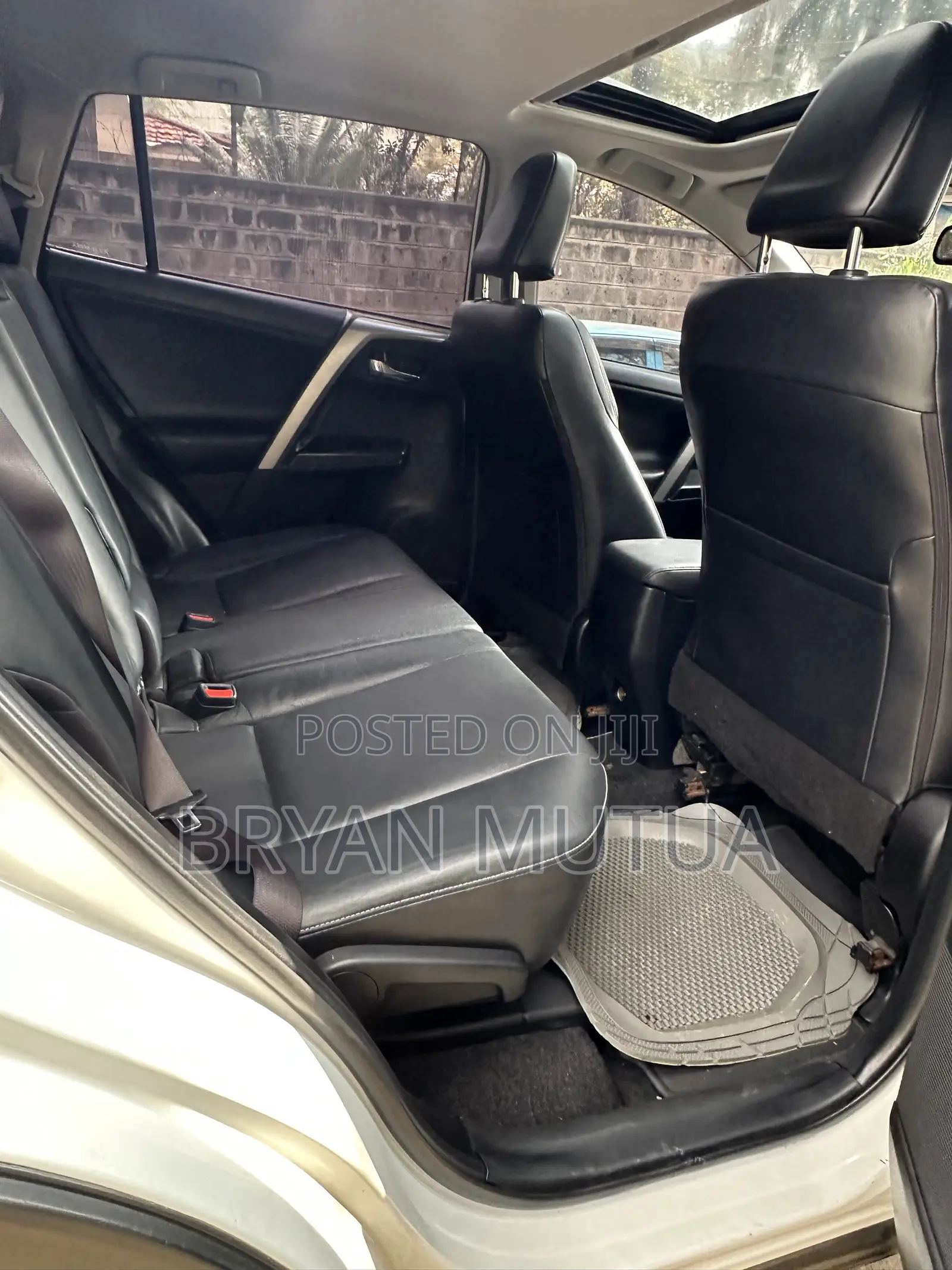 Toyota RAV4 2015 White
