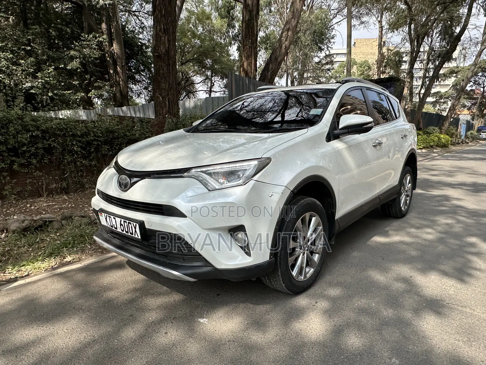 Toyota RAV4 2015 White
