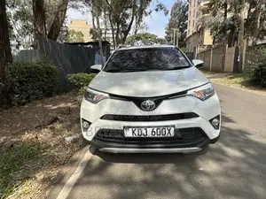 Toyota RAV4 2015 White
