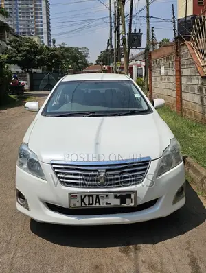 Toyota Premio 1.8 FWD 2013 White
