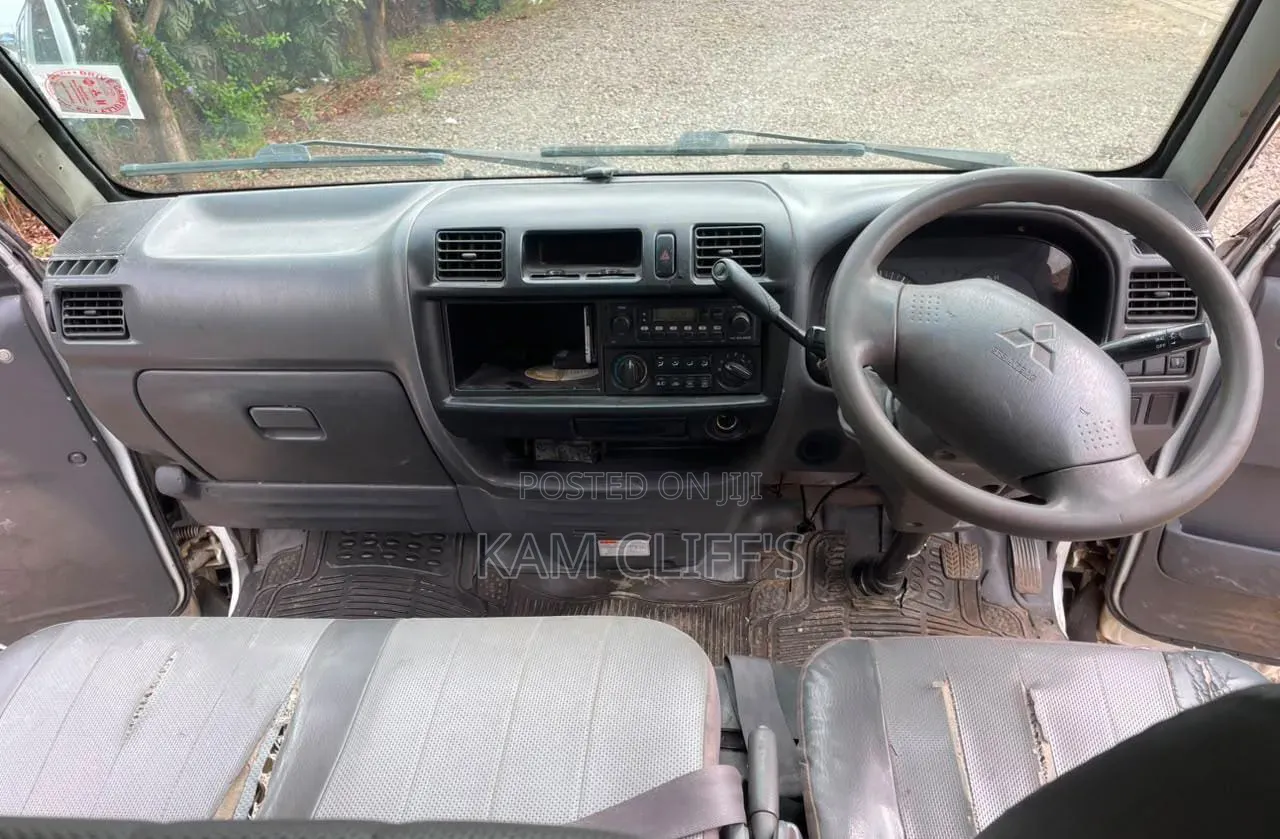 Mazda Bongo 2009 White