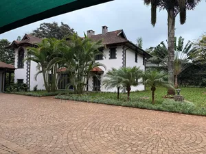 5bdrm Villa in Gigiri for rent
