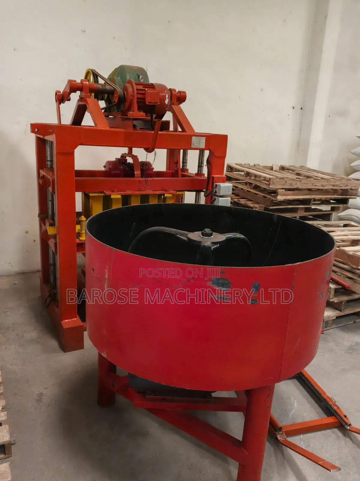 Heavy Duty Cabro Making Machine