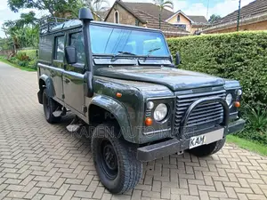 Land Rover Defender 1998 Green