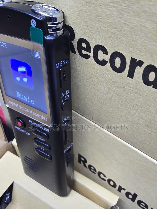 8GB Digital Voice Recorder With MP3 Player Noise Reduction - main view