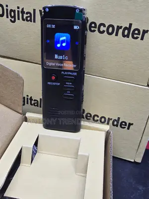 Portable 8GB Audio Recorder for Meetings Lectures