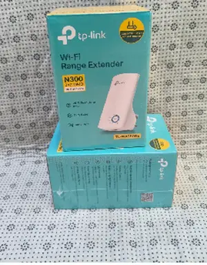TP-Link 850RE N300 WiFi Extender – Eliminate Dead Zones