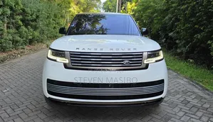 Land Rover Range Rover SV LWB 2023 White
