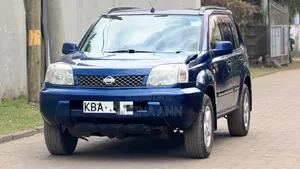 Nissan X-Trail 2000 Blue