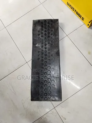 Modular Rubber Speed Bump