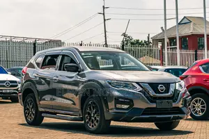 Nissan X-Trail 2019 Gray