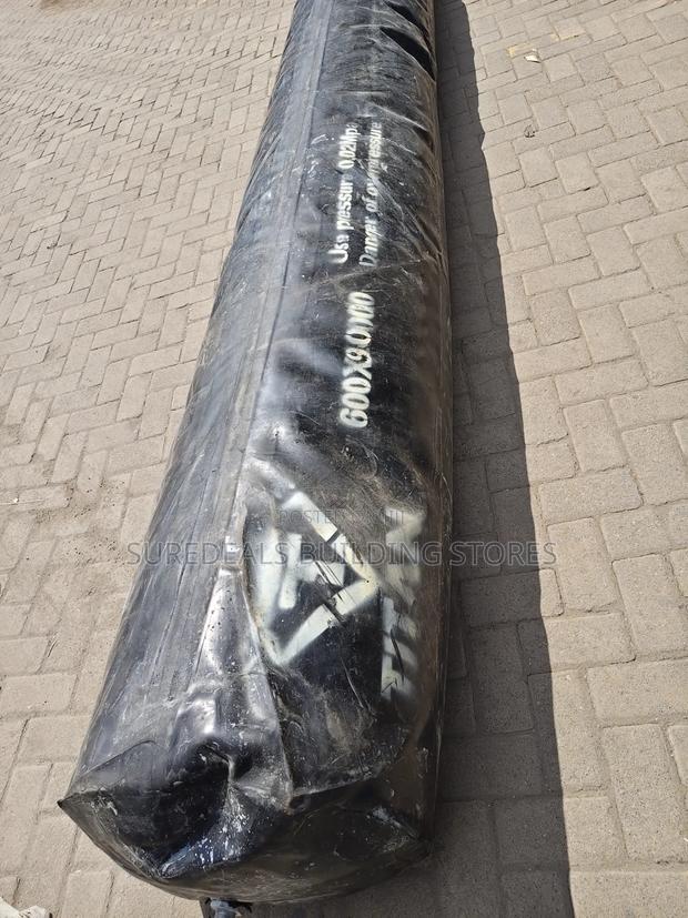 Rubber Inflatable Culvert Balloon *600 × 9000mm *. - main view