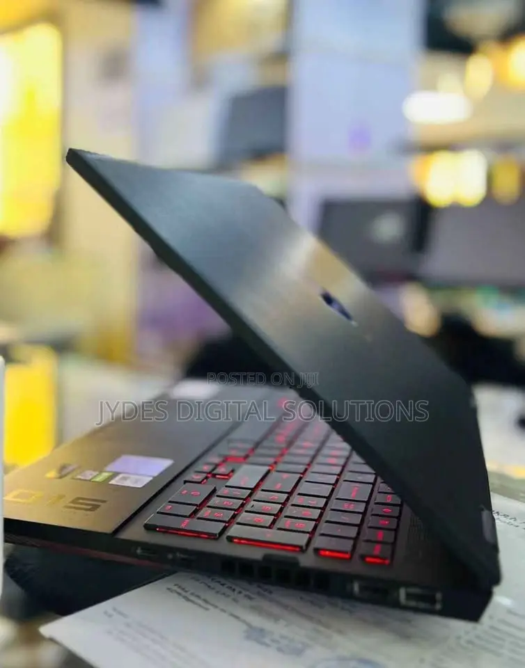 Laptop HP Omen 15 16GB Intel Core i7 SSD 512GB
