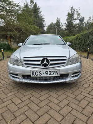Mercedes-Benz C200 2012 Silver