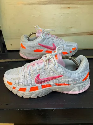 Specialised in All Types of Mitumba Sneakers. Happy to Serve You