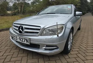 Mercedes-Benz C200 2012 Silver