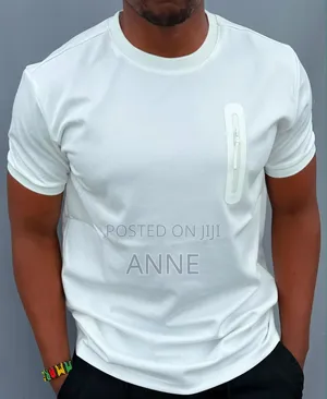 Plain Men t.shirts