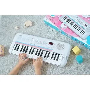 Yamaha PSS-E30 37Keys Portable Digital Keyboard