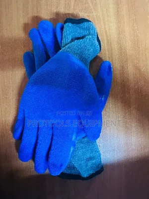 Diamond Gloves