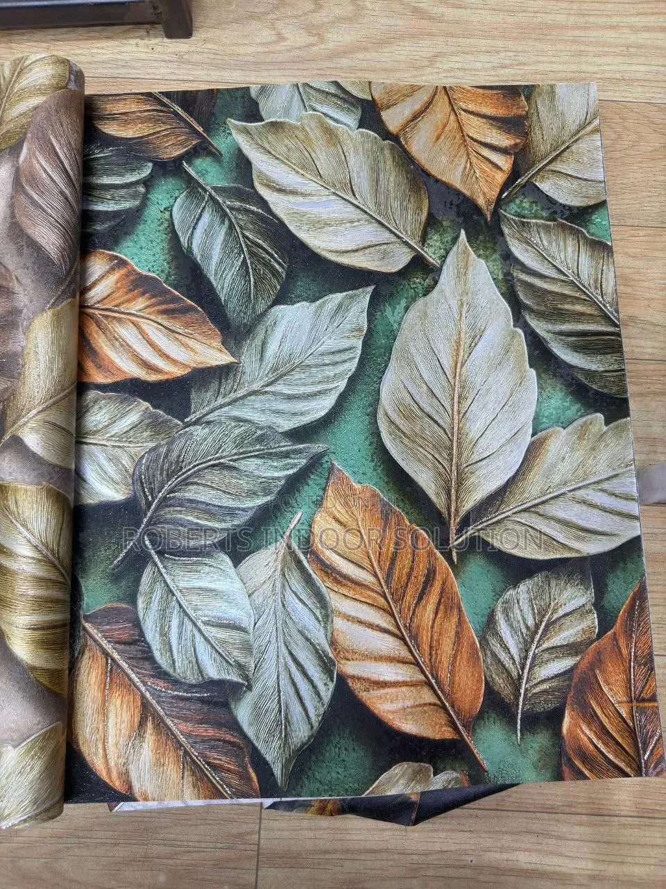 Durable Floral Wallpaper