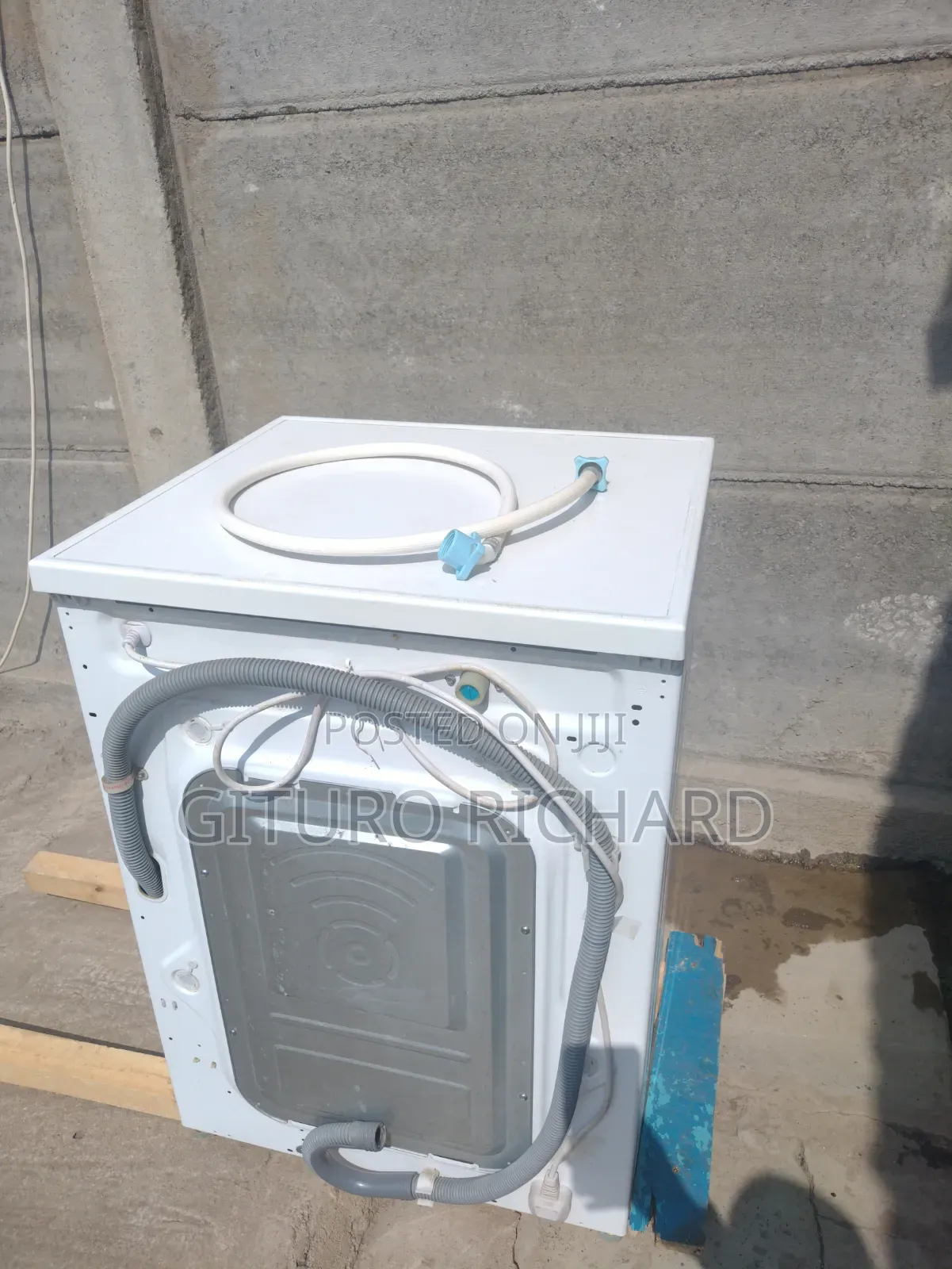 LG Washing Machine 7 Kg Wash Spin