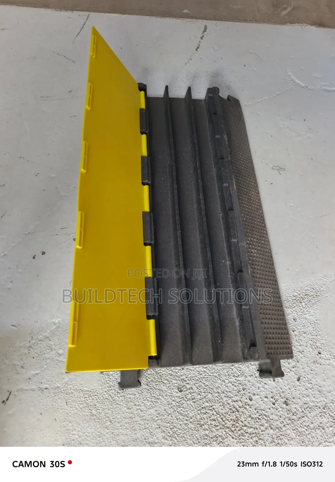 Heavy Duty 3 Channel Rubber Cable Protector