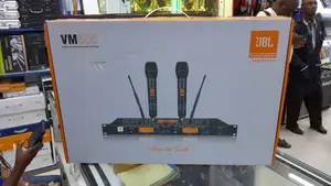 JBL Entertainment VM500 Wireless Microphone System