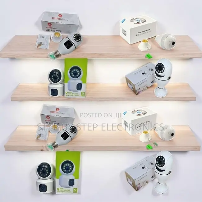 Robust Rotating Single Dual Lens Wifi Bulb Cameras-Wholesale Price