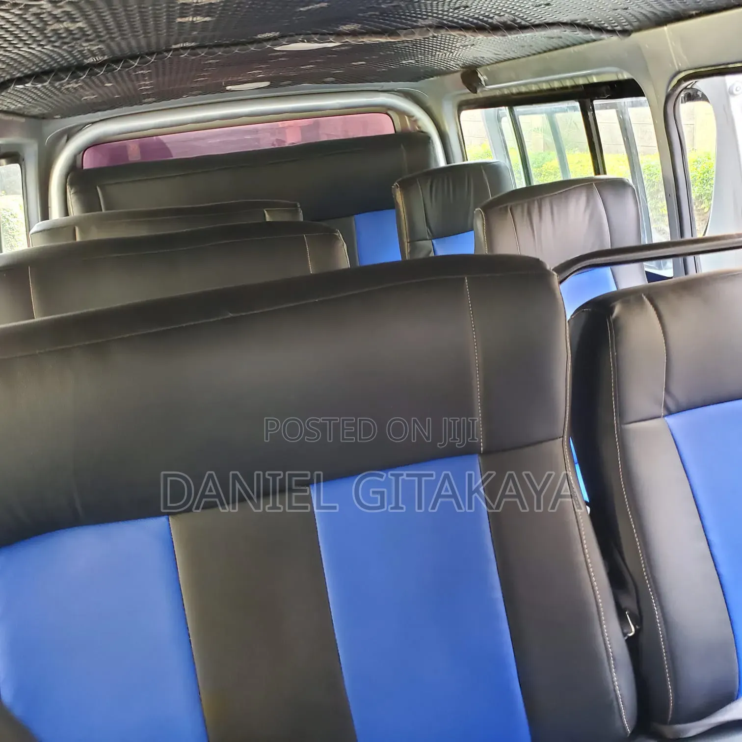 Toyota HiAce 2015 Silver