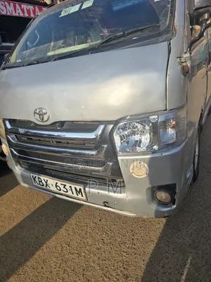 Toyota HiAce 2010 Grey