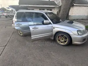 Subaru Forester 2002 Silver