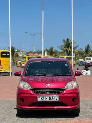 Toyota Passo 2018 Maroon